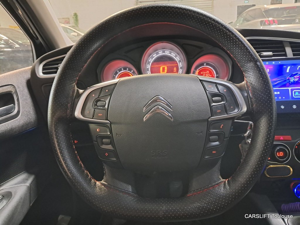 Citroën C4 - Photo 13