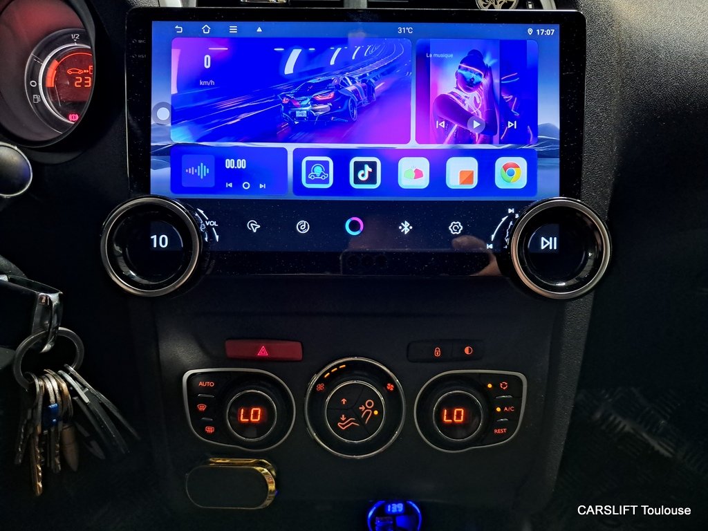 Citroën C4 - Photo 14