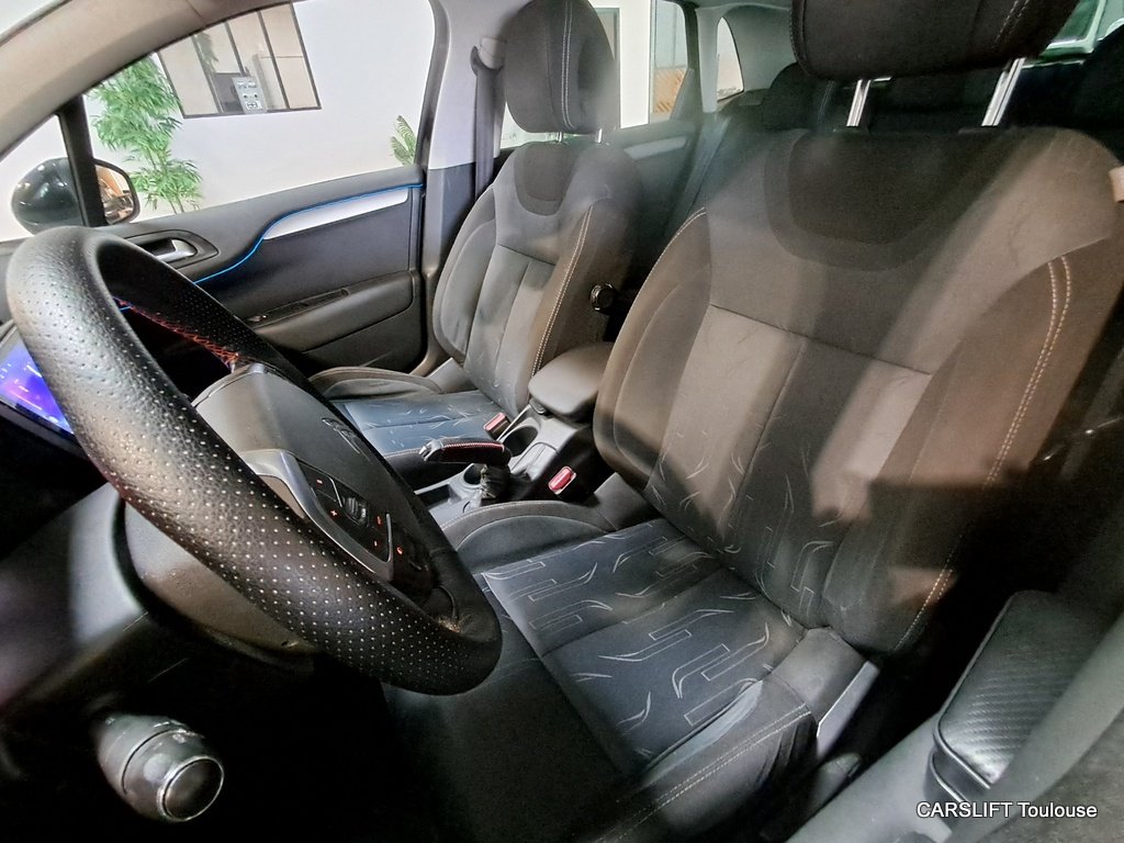 Citroën C4 - Photo 17