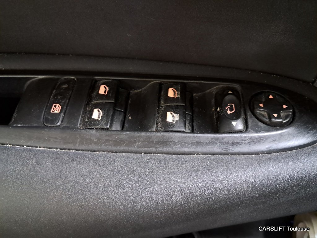 Citroën C4 - Photo 24