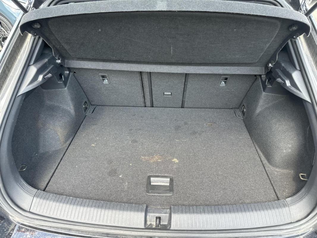 Volkswagen T-Roc - Photo 19