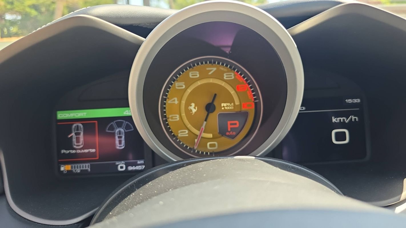 Ferrari FF - Photo 12