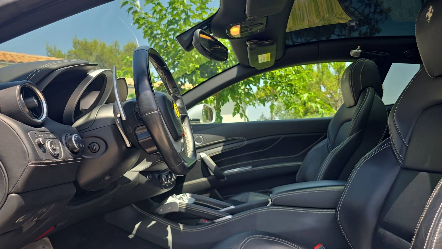 Ferrari FF - Photo 26