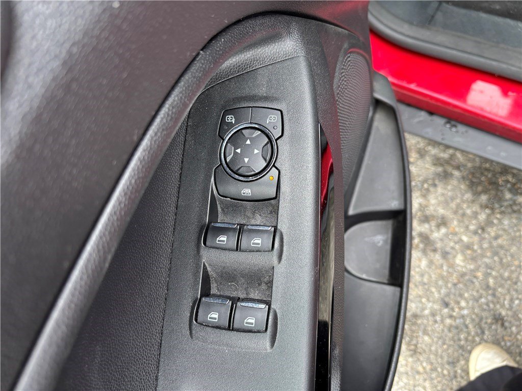 Ford EcoSport - Photo 12