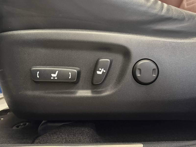 Lexus NX - Photo 17