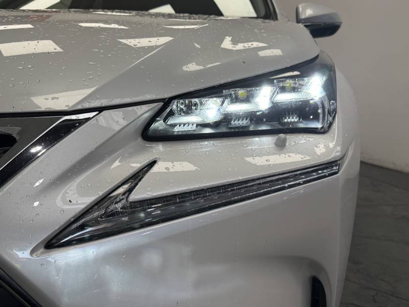 Lexus NX - Photo 31