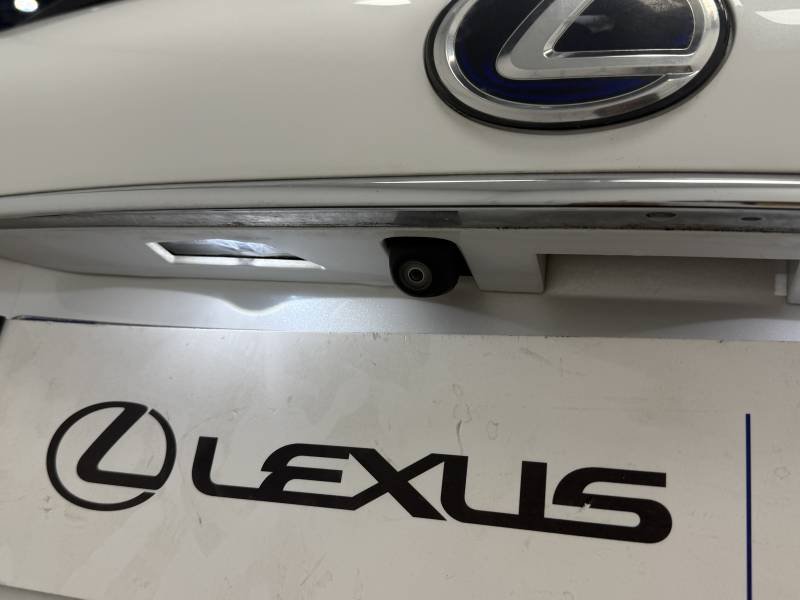 Lexus NX - Photo 35