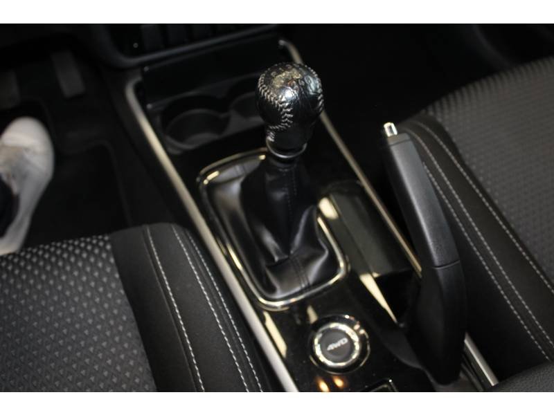 Mitsubishi Outlander - Photo 22