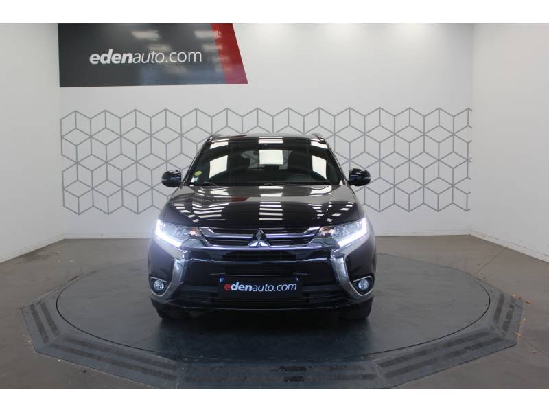 Mitsubishi Outlander - Photo 3
