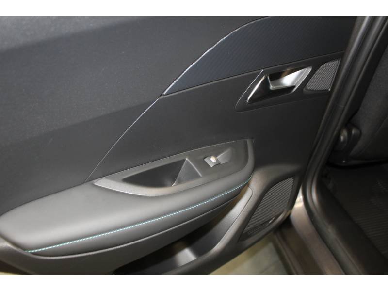 Peugeot 2008 - Photo 11