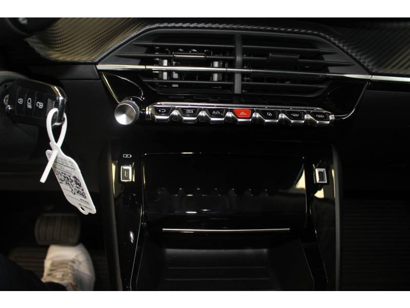 Peugeot 2008 - Photo 14