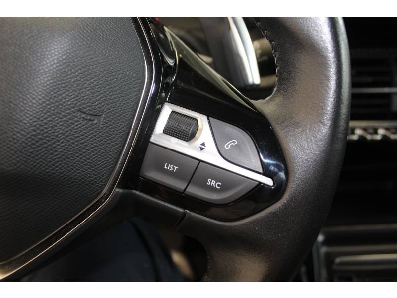 Peugeot 2008 - Photo 18