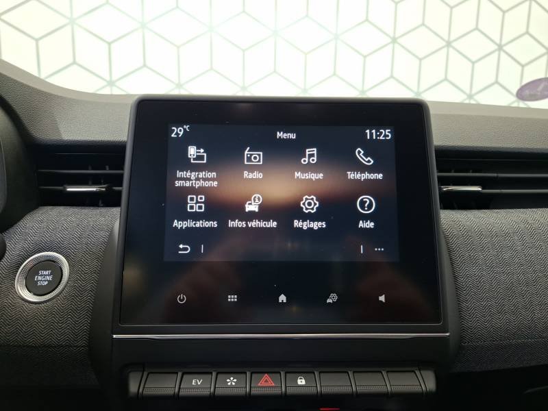 Renault Clio - Photo 18