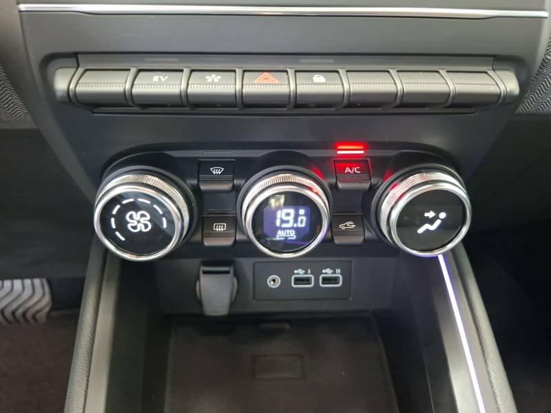 Renault Clio - Photo 27