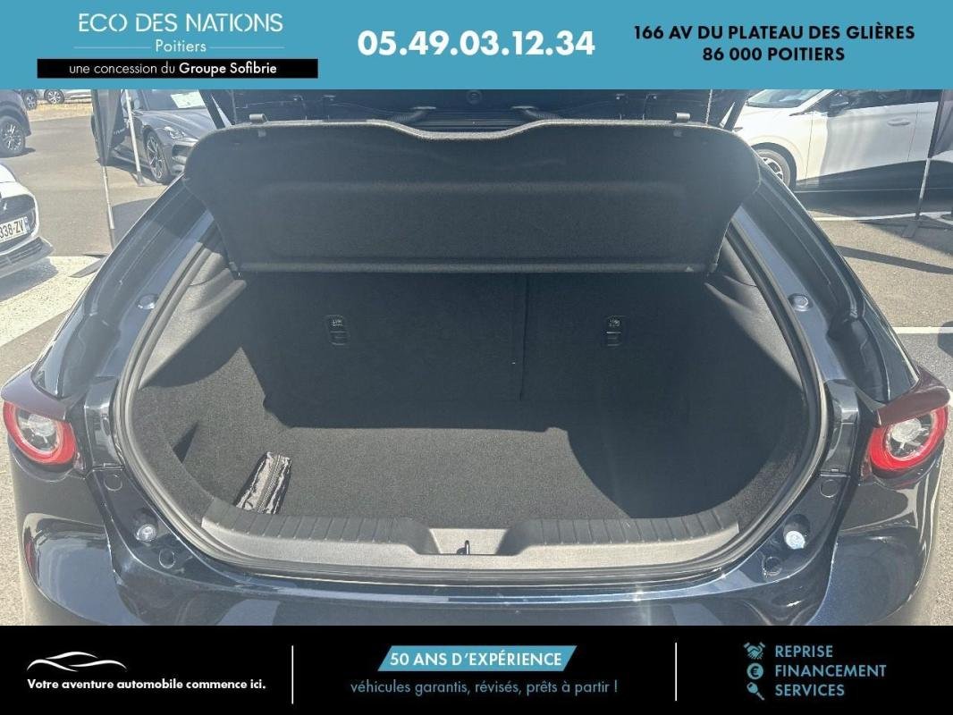 Mazda 3 - Photo 6