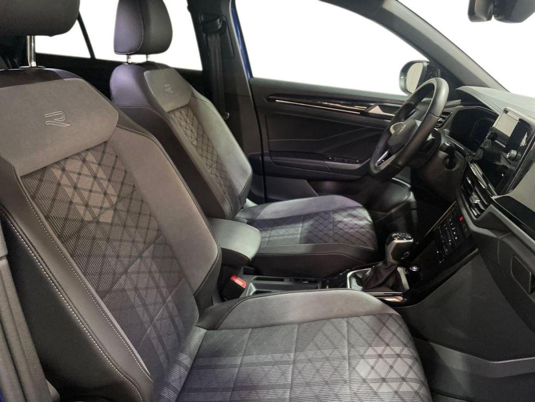 Volkswagen T-Roc - Photo 13