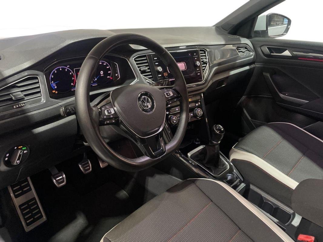 Volkswagen T-Roc - Photo 9