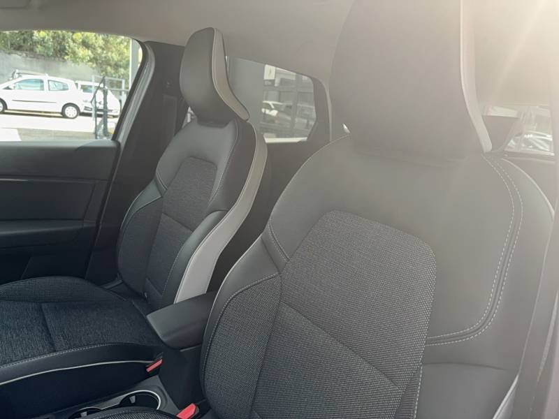Renault Captur - Photo 24