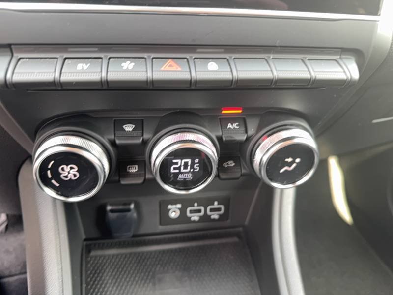 Renault Captur - Photo 34