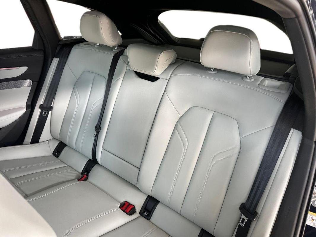Audi A6 Avant - Photo 23