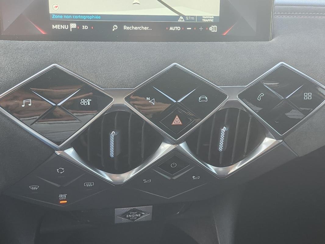 DS DS 3 Crossback - Photo 31