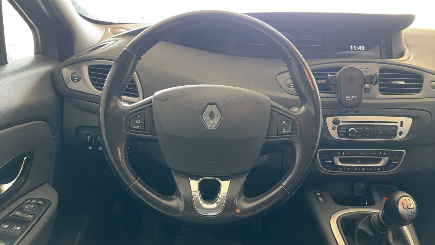 Renault Scénic - Photo 23