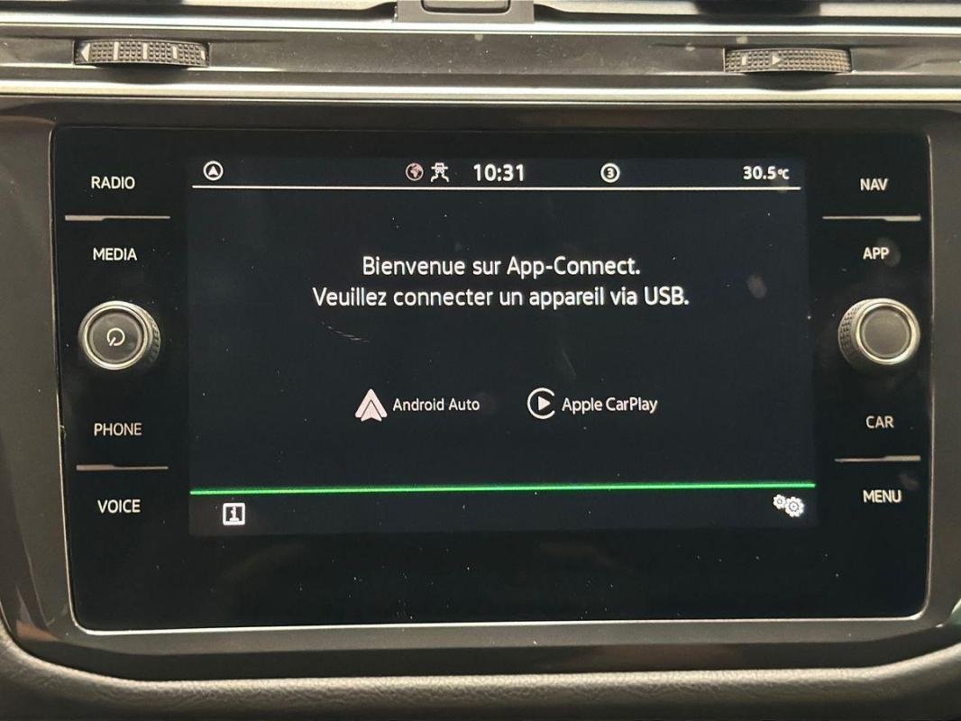Volkswagen Tiguan - Photo 17