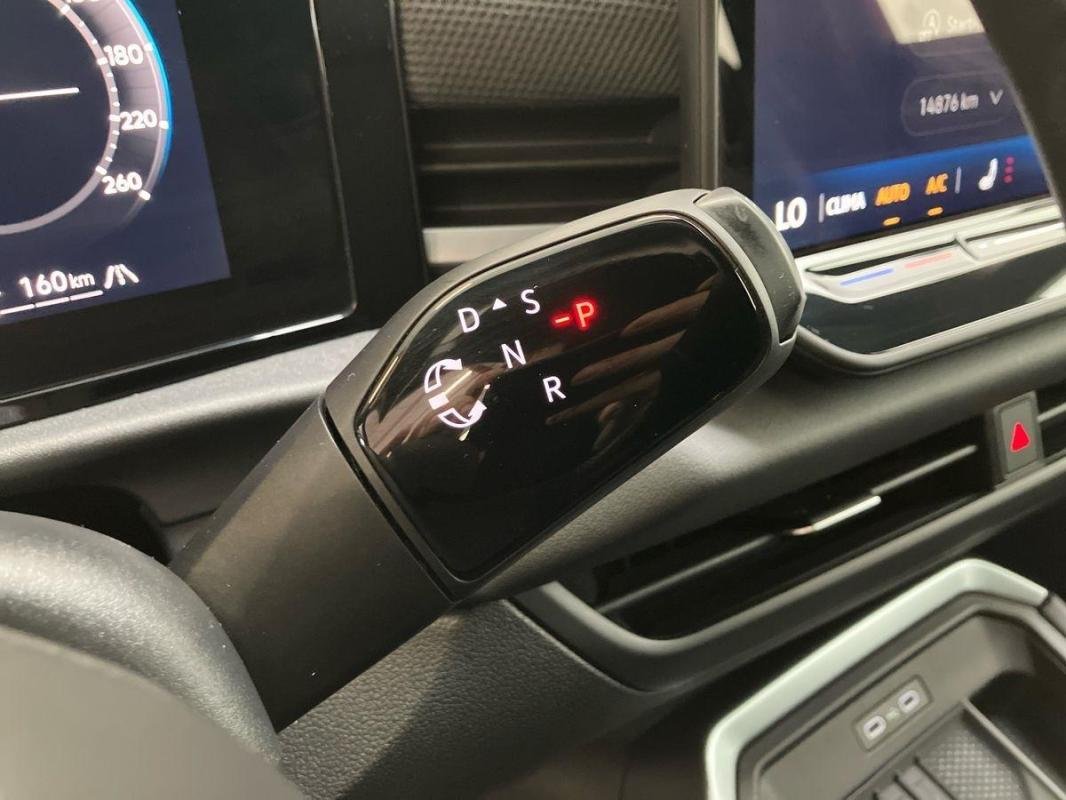 Volkswagen T-Roc - Photo 11