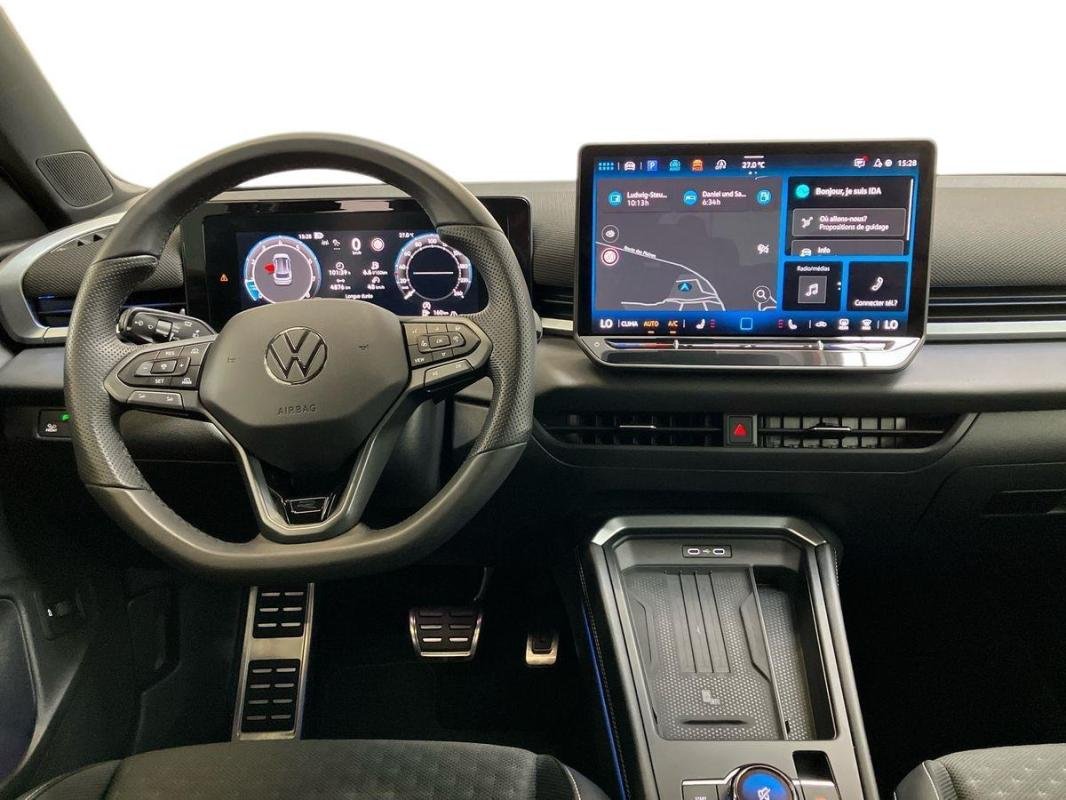 Volkswagen T-Roc - Photo 8