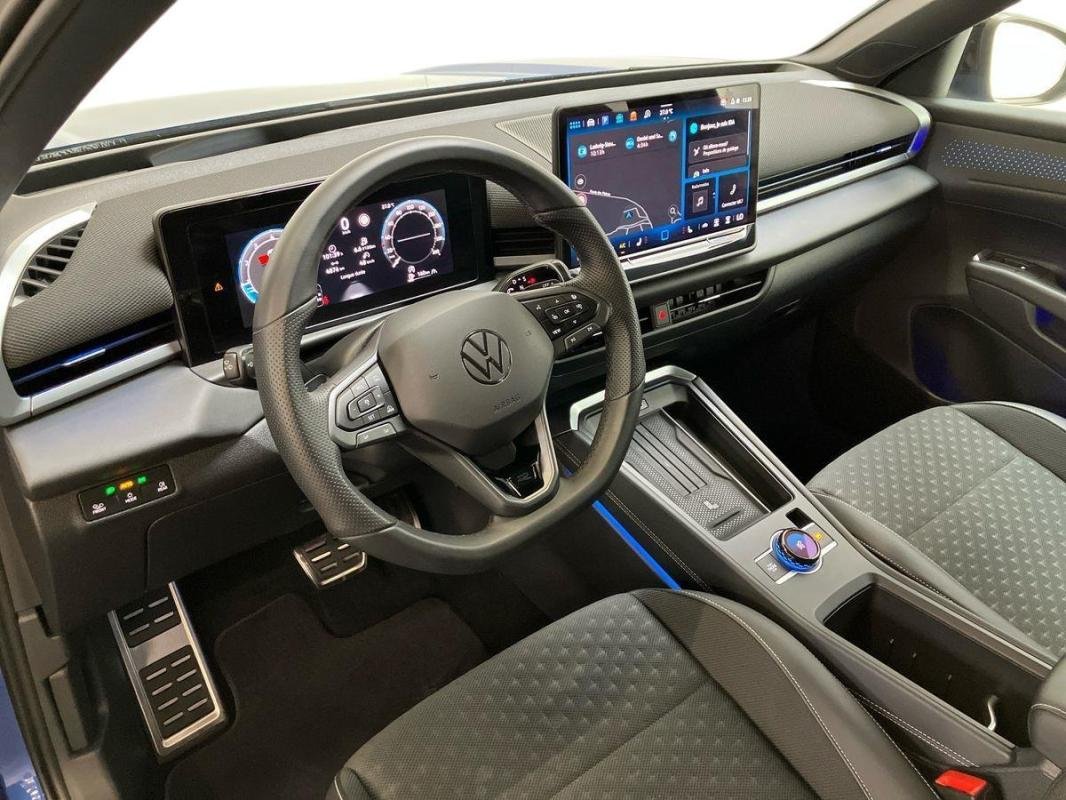 Volkswagen T-Roc - Photo 9