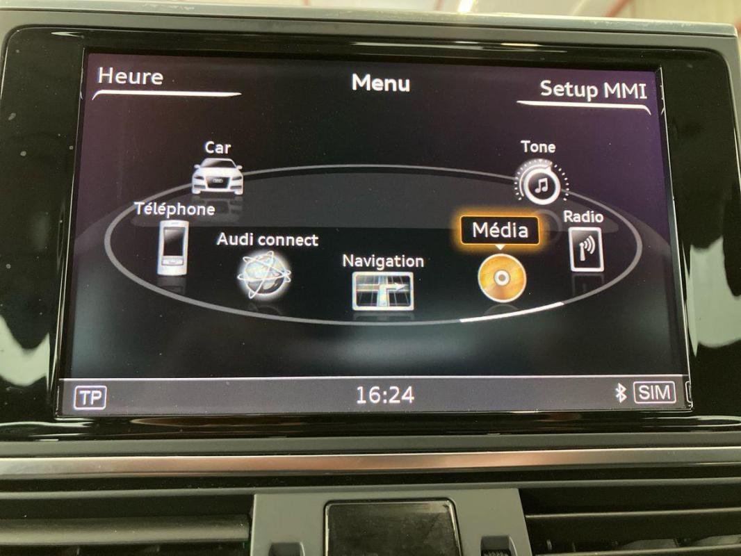 Audi A6 - Photo 16
