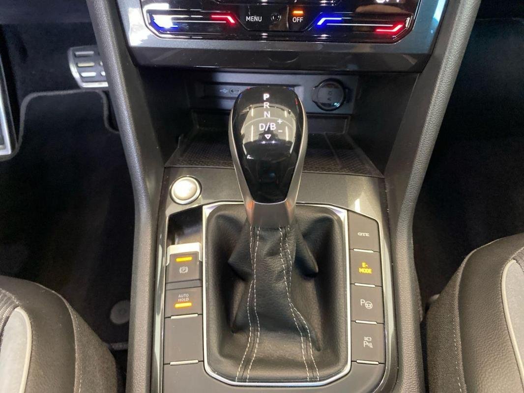 Volkswagen Tiguan - Photo 11