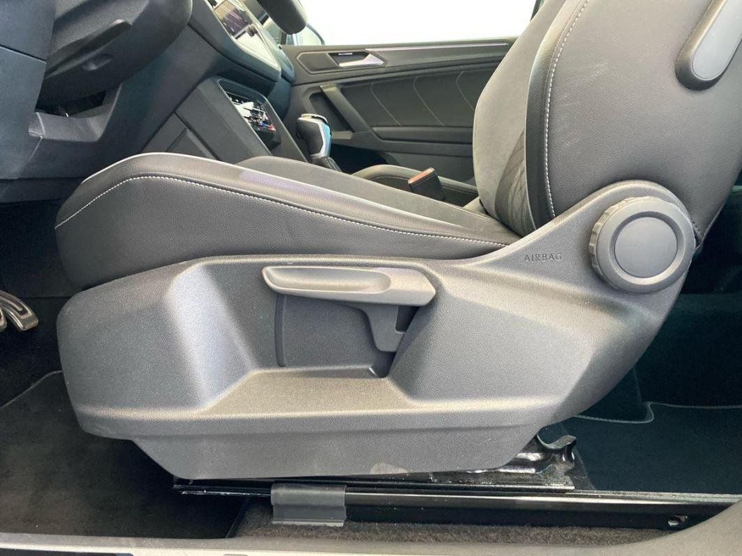 Volkswagen Tiguan - Photo 14
