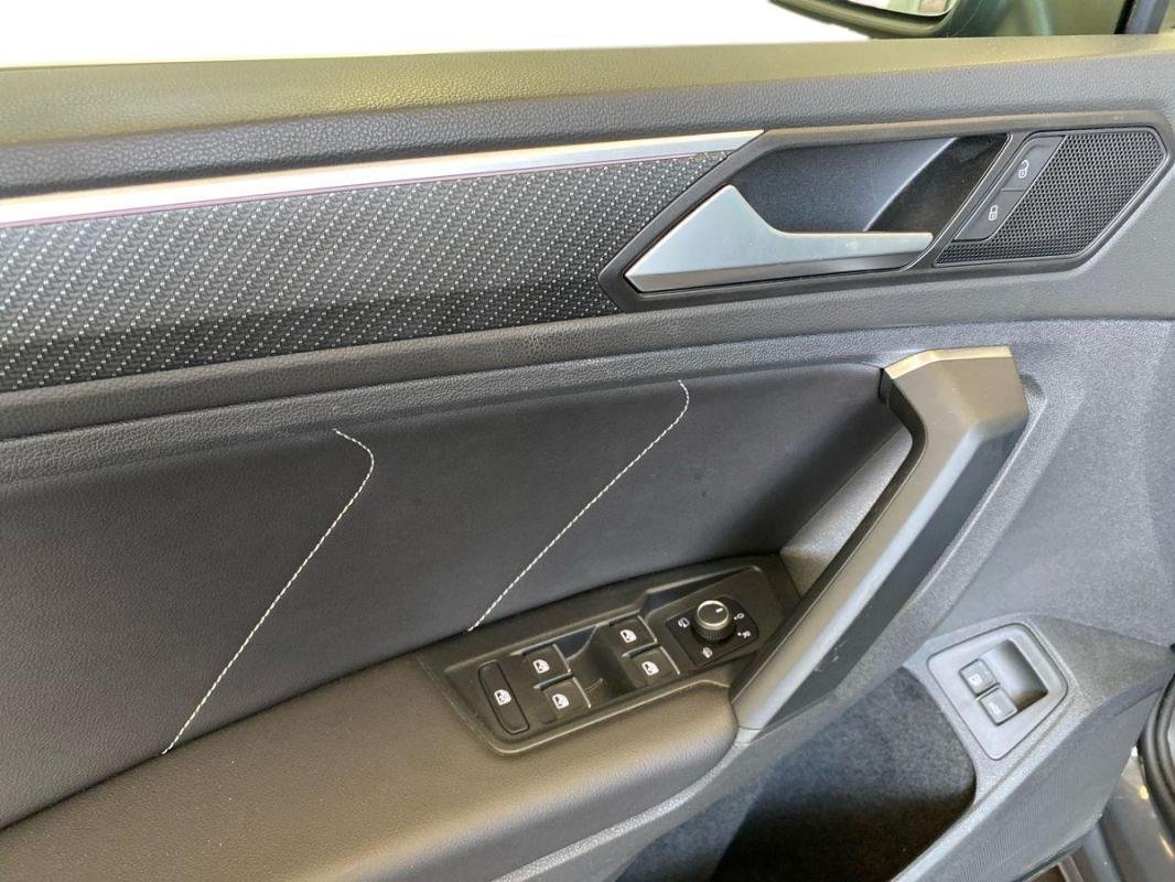 Volkswagen Tiguan - Photo 15