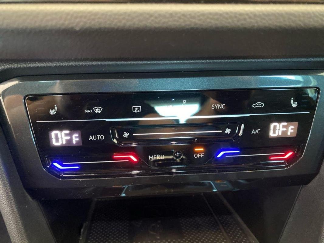 Volkswagen Tiguan - Photo 19
