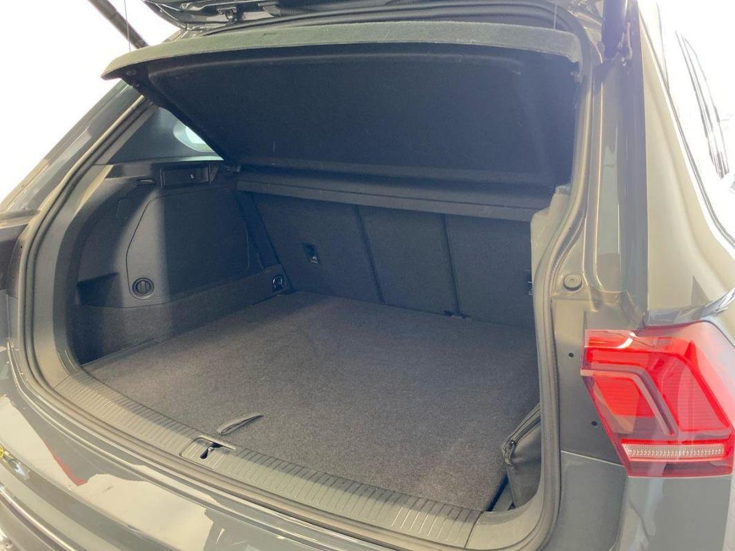 Volkswagen Tiguan - Photo 32