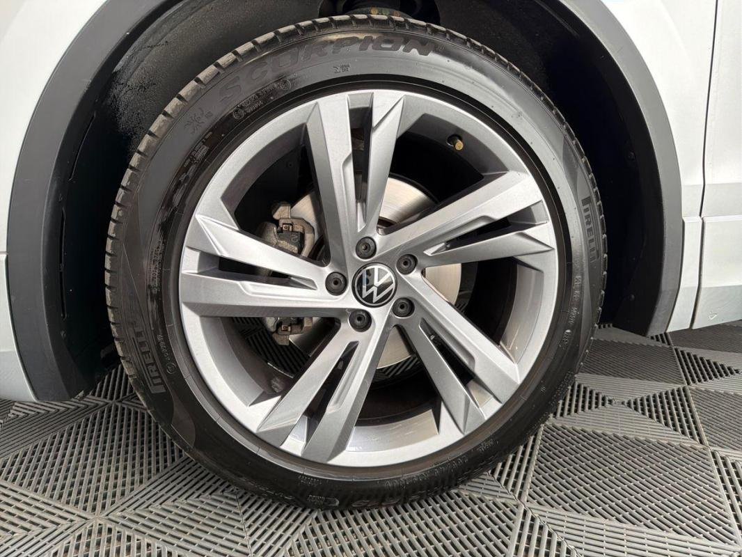 Volkswagen Tiguan - Photo 29
