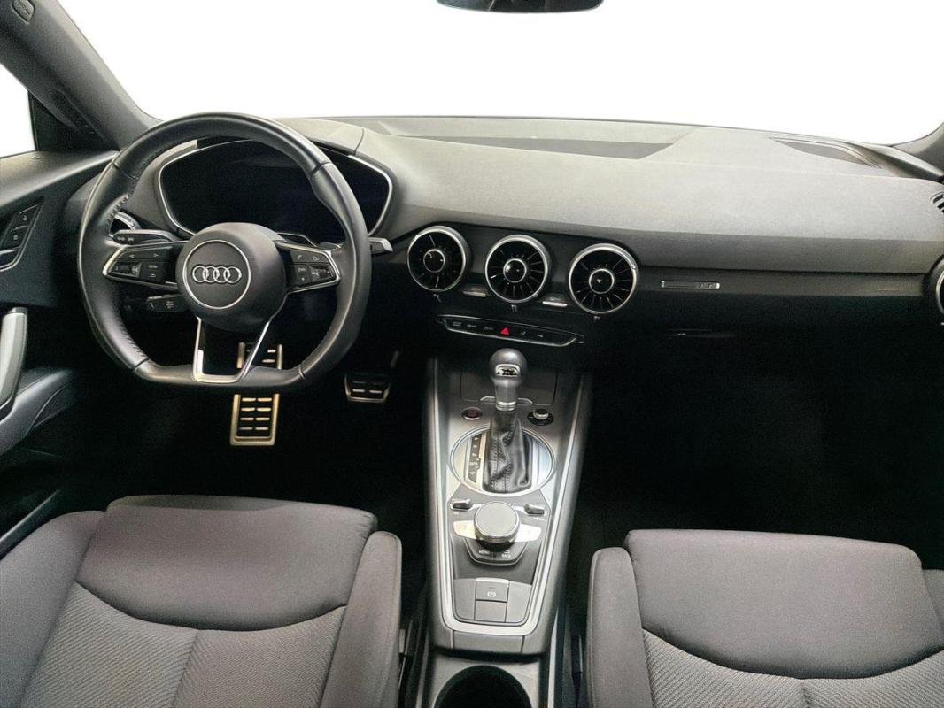 Audi TT Coupé - Photo 8