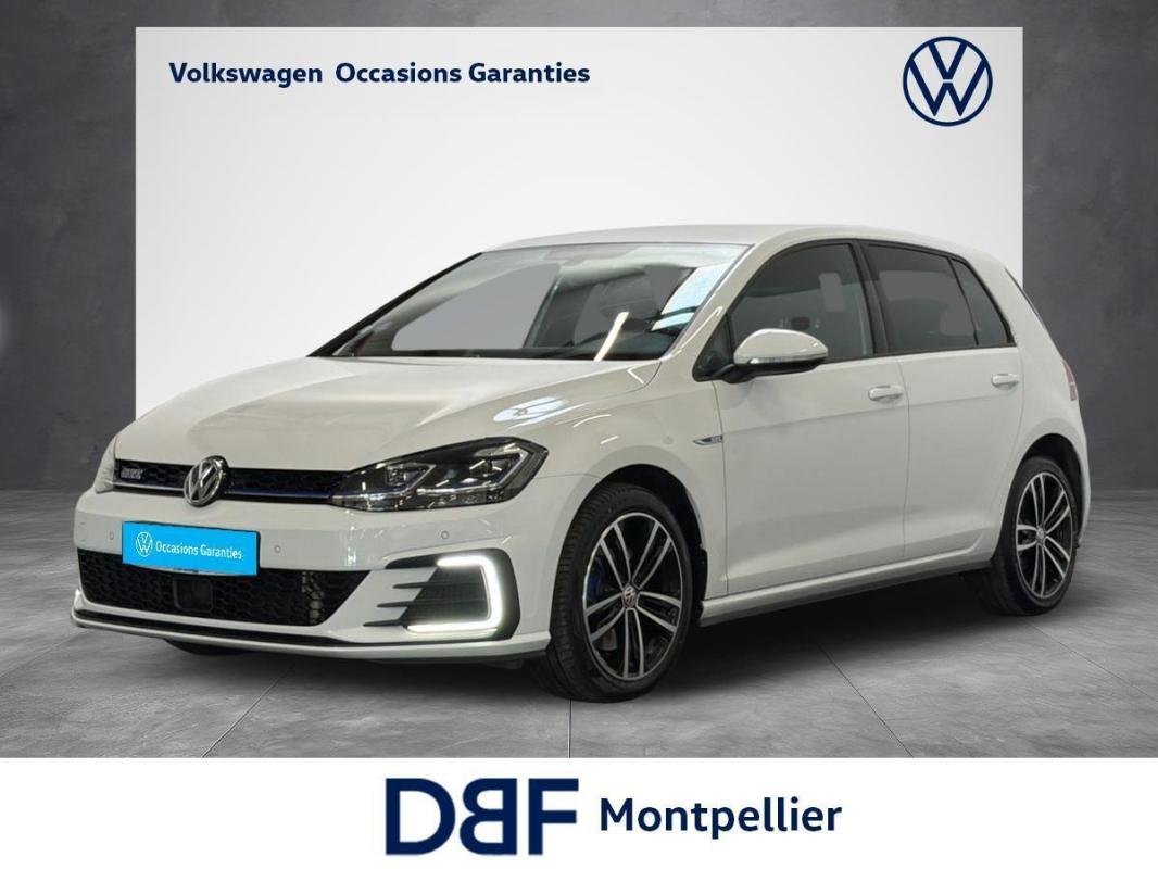 Volkswagen Golf - Photo 1