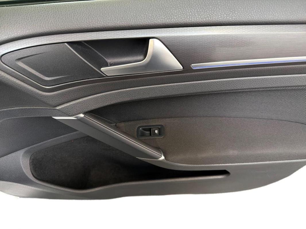 Volkswagen Golf - Photo 15