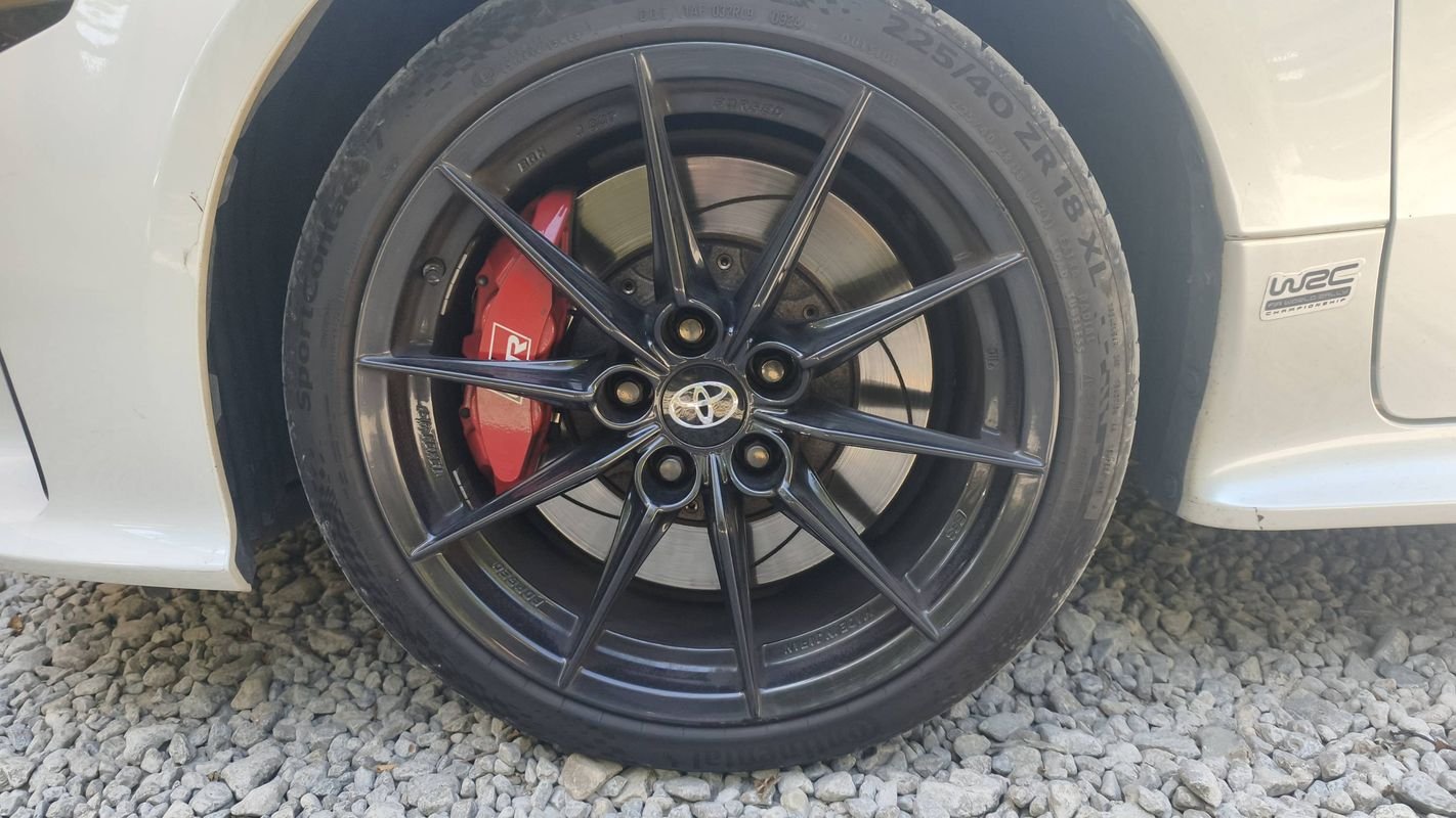 Toyota Yaris - Photo 18
