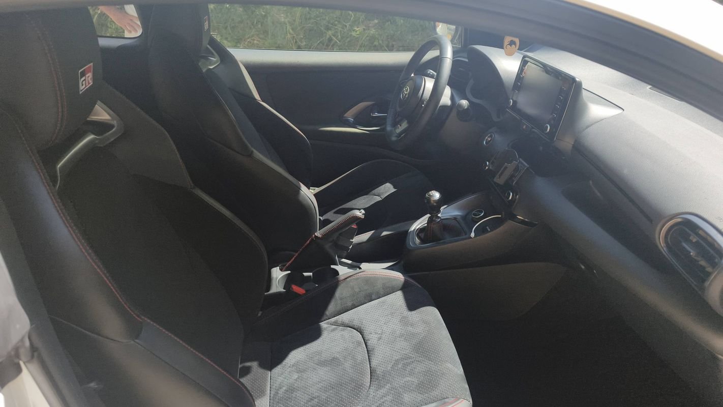 Toyota Yaris - Photo 26