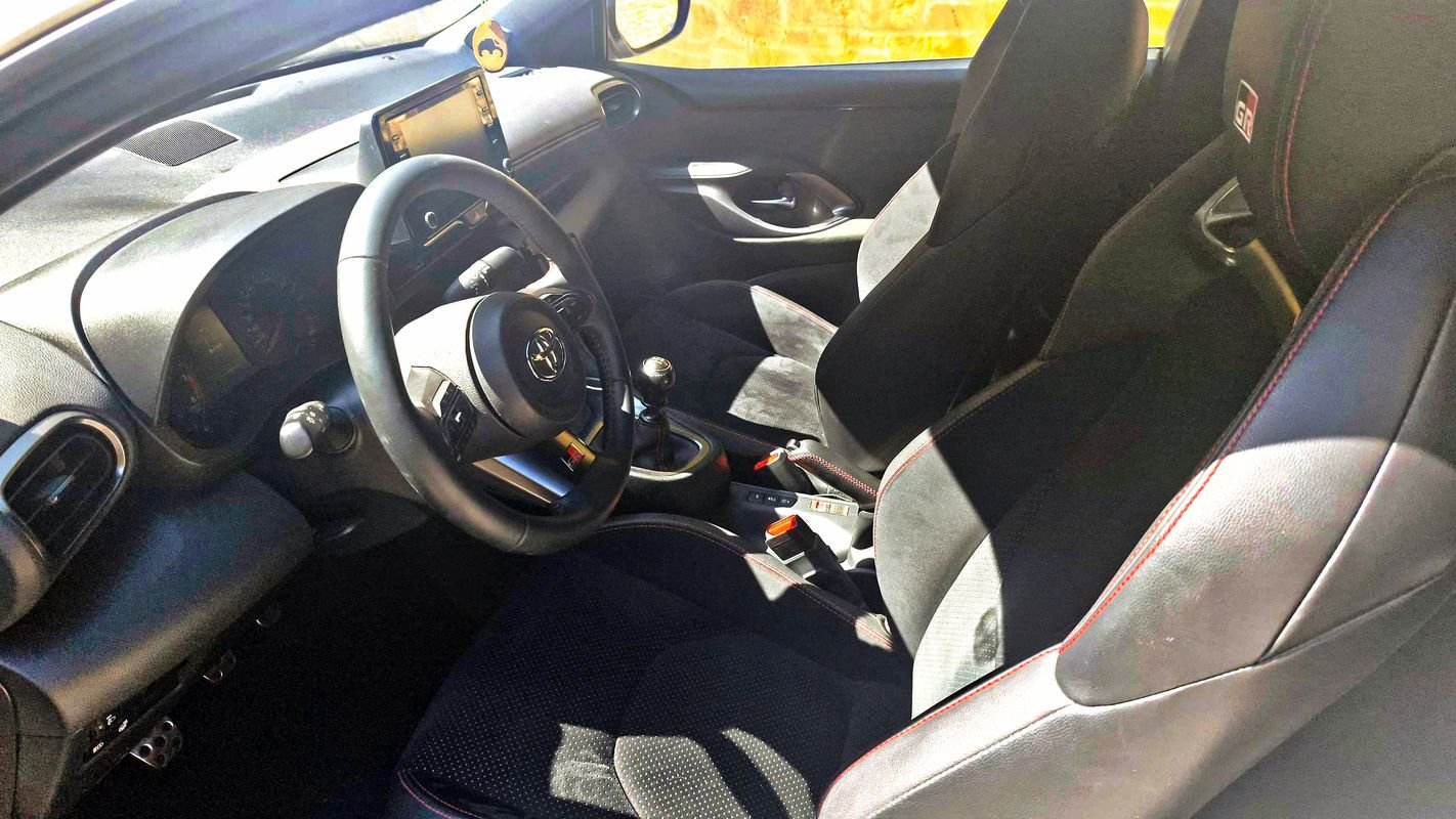 Toyota Yaris - Photo 27
