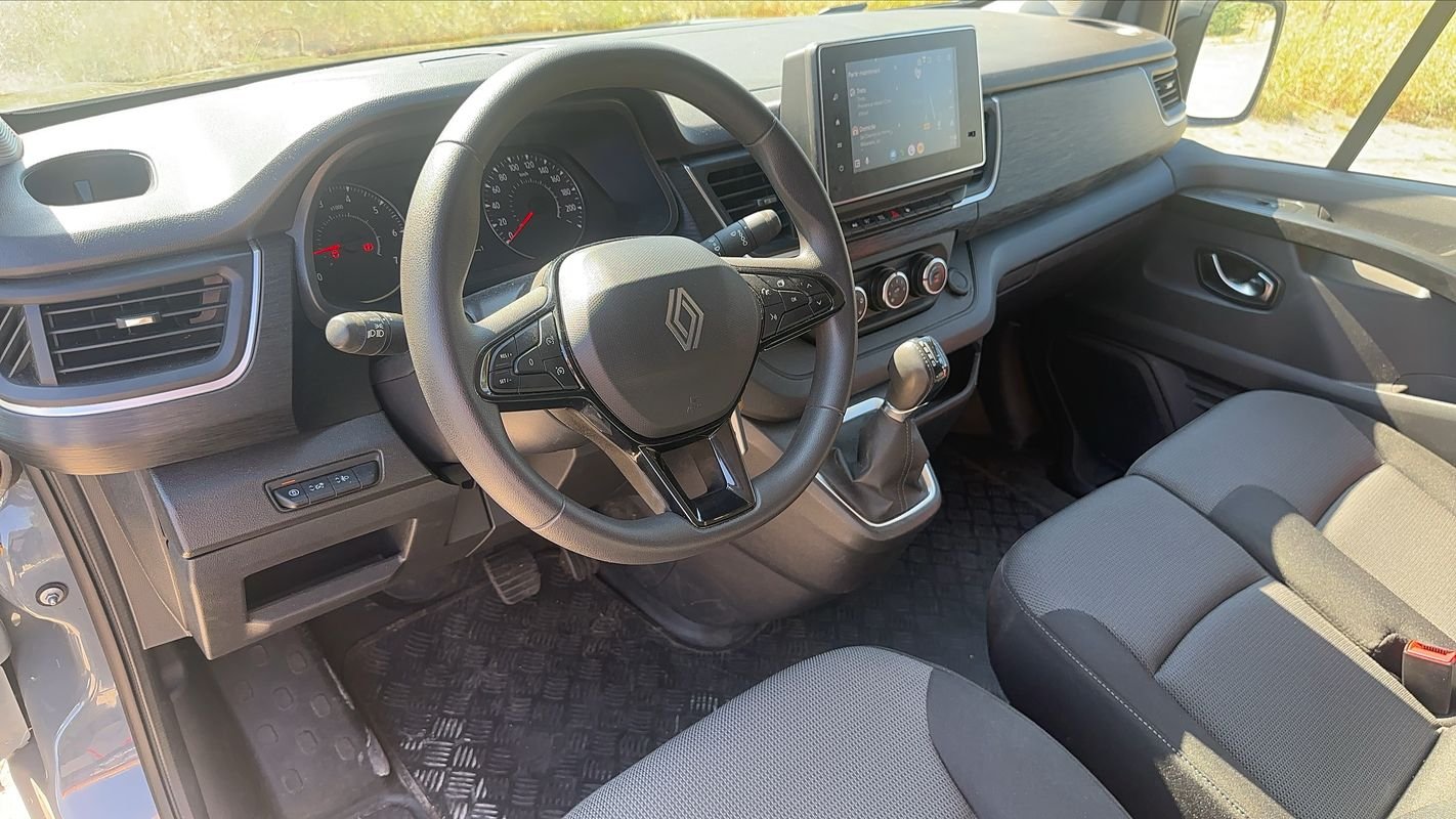 Renault Trafic - Photo 11