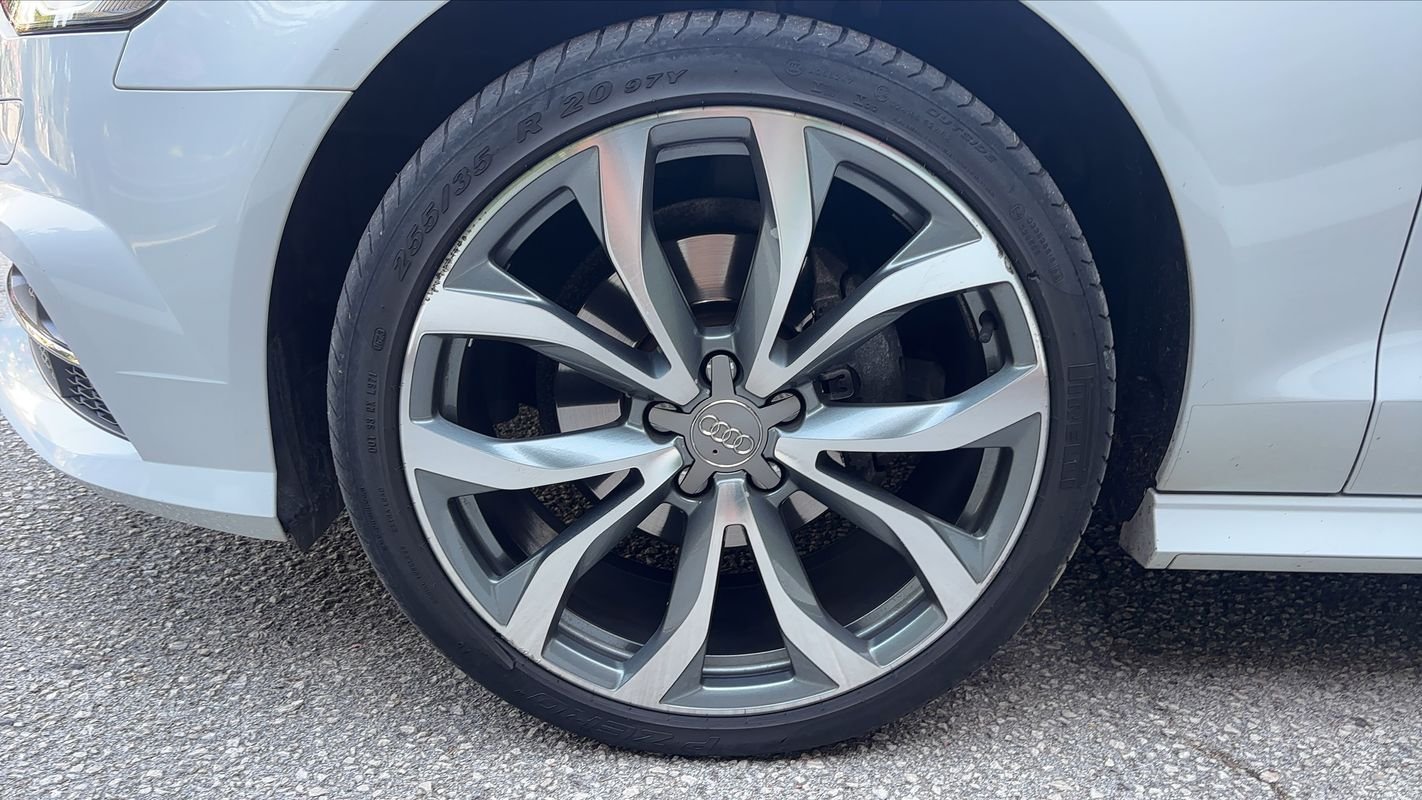 Audi A6 Avant - Photo 18