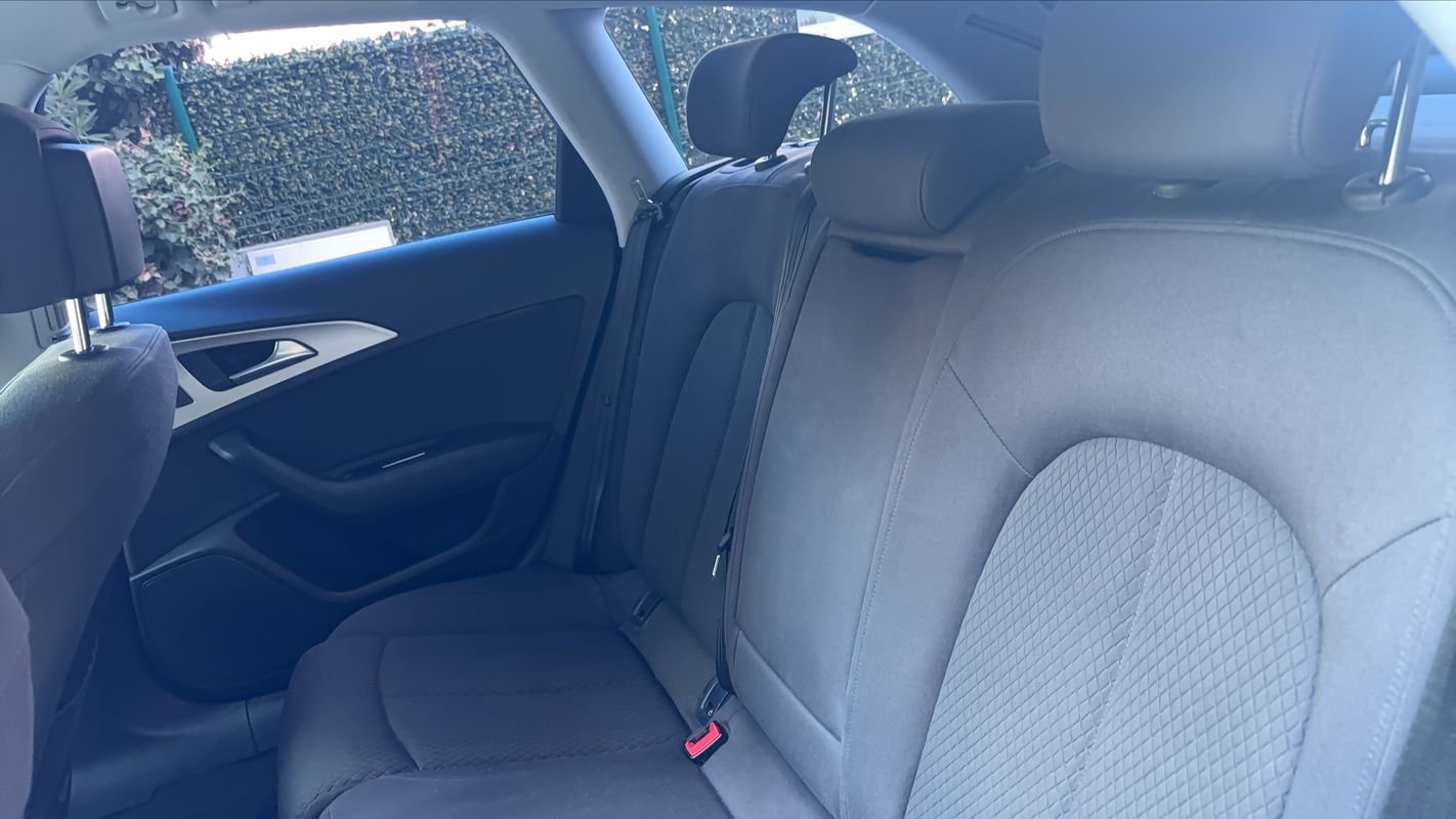 Audi A6 Avant - Photo 9