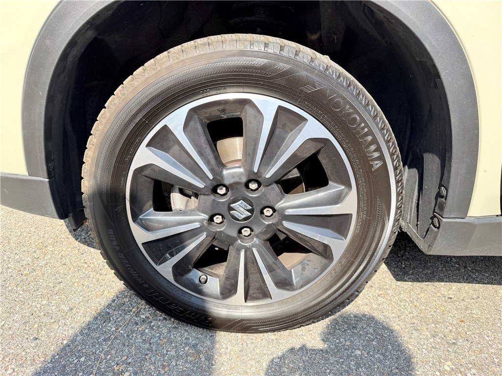 Suzuki Vitara - Photo 14
