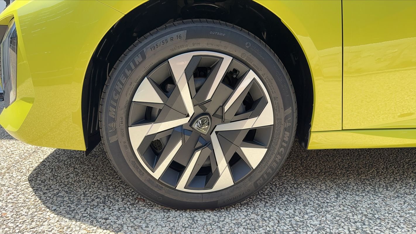 Peugeot E-208 - Photo 18