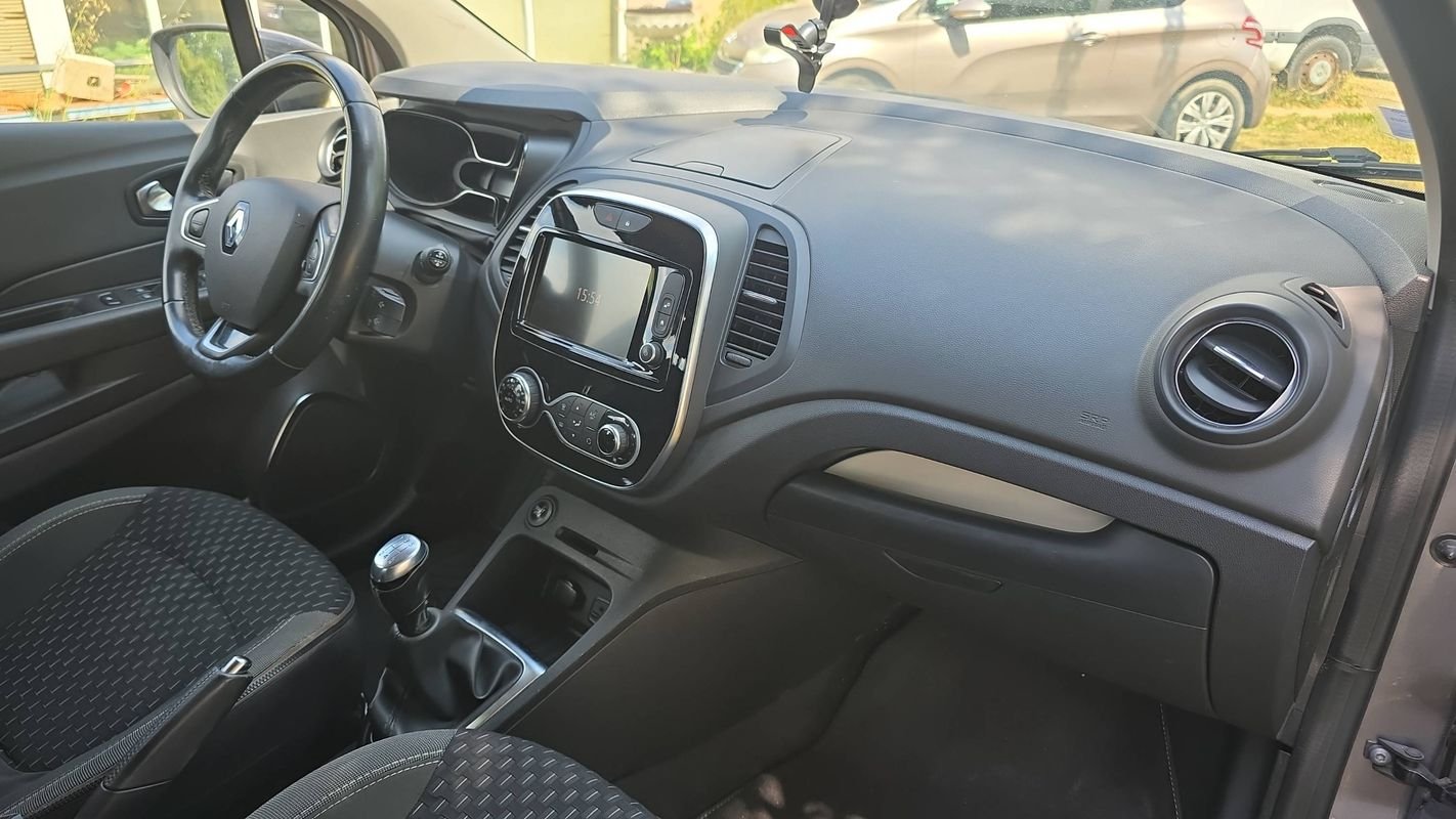 Renault Captur - Photo 10