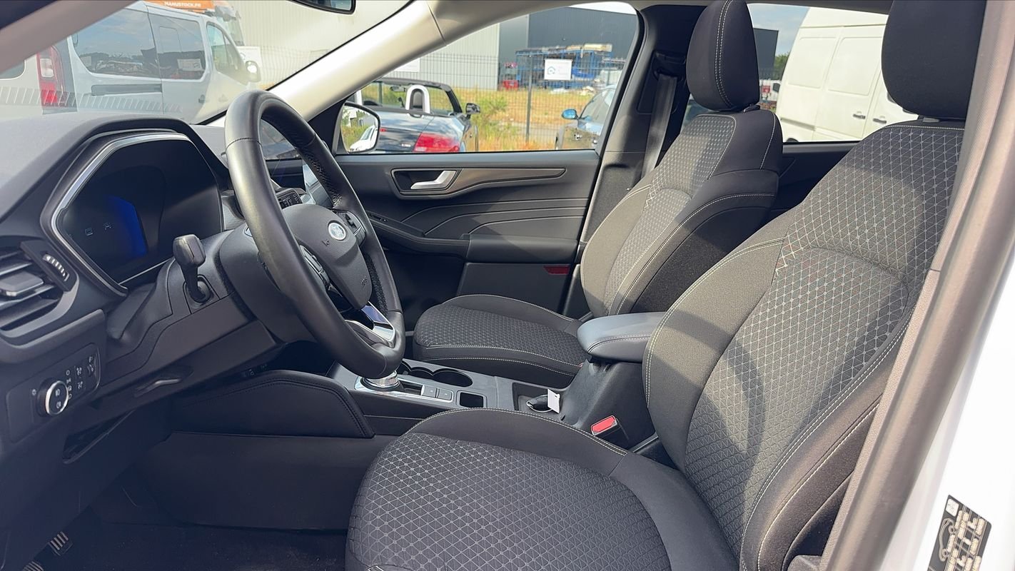 Ford Kuga - Photo 26